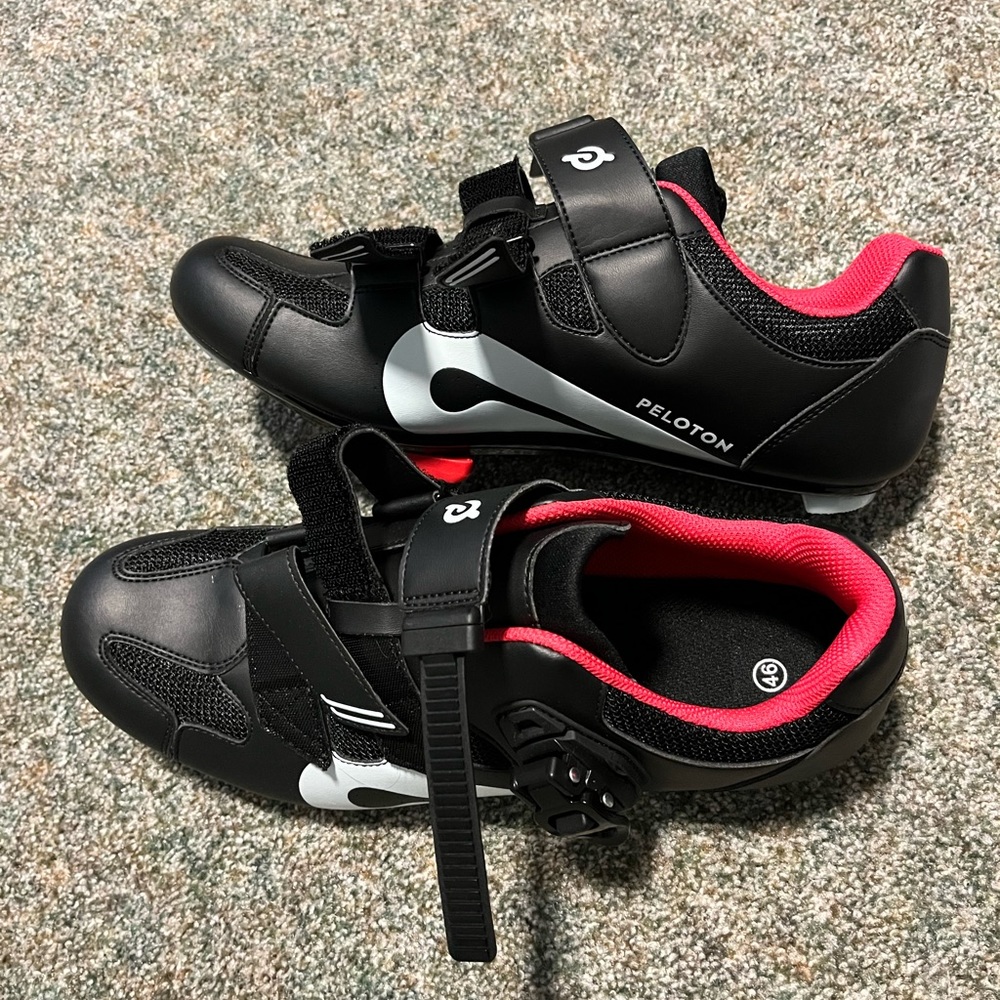 Peloton bike shoes